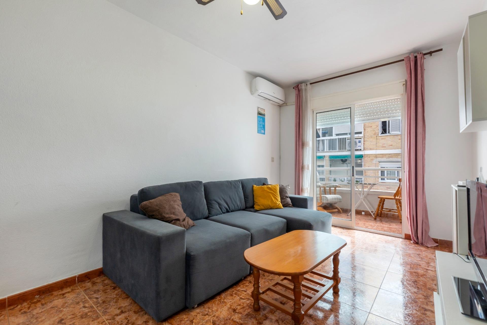 Herverkoop - Appartement / flat - Torrevieja - Centro