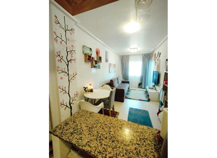 Herverkoop - Appartement / flat - Torrevieja - El molino