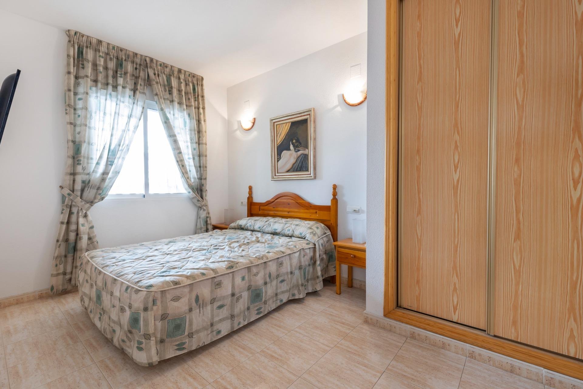 Herverkoop - Appartement / flat - Torrevieja - Estacion de autobuses