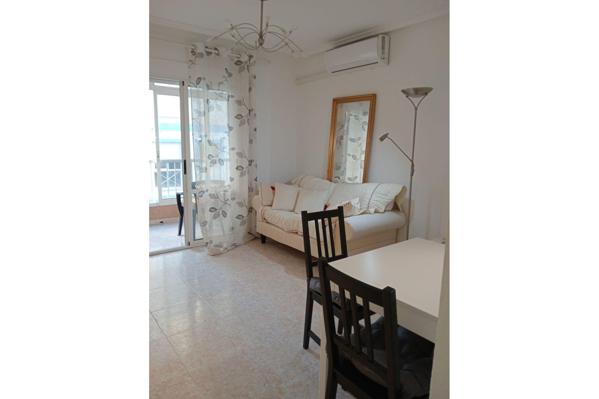 Herverkoop - Appartement / flat - Torrevieja - Estacion de autobuses