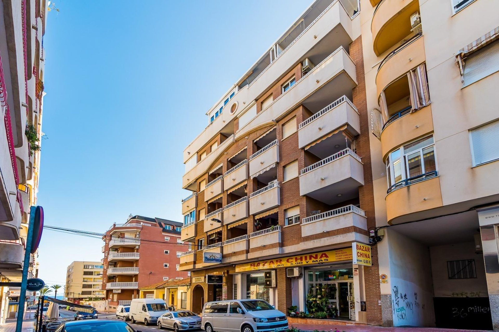 Herverkoop - Appartement / flat - Torrevieja - Estacion de autobuses