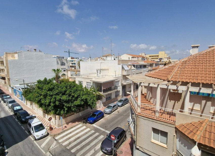 Herverkoop - Appartement / flat - Torrevieja - Estacion de autobuses