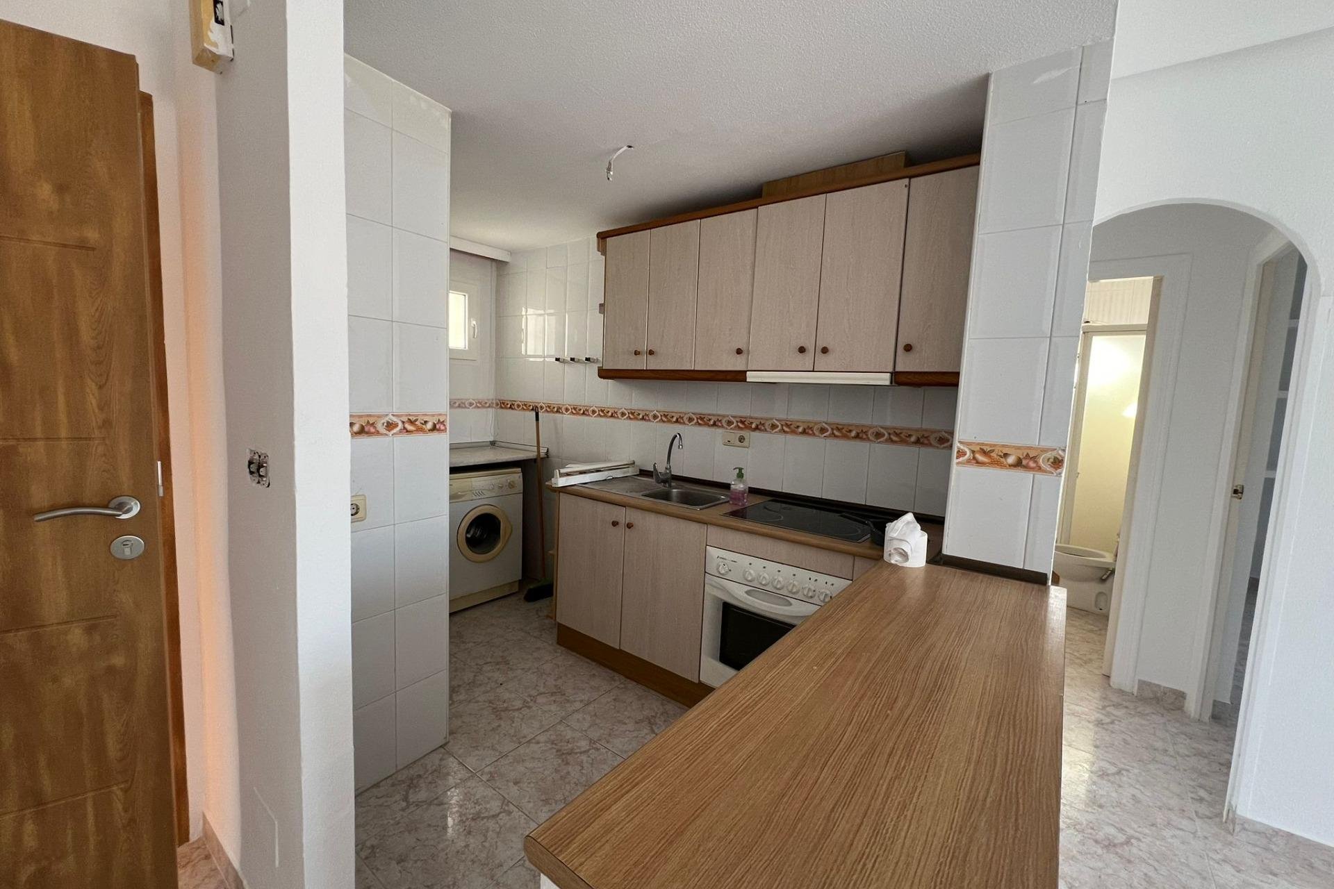 Herverkoop - Appartement / flat - Torrevieja - Estacion de autobuses