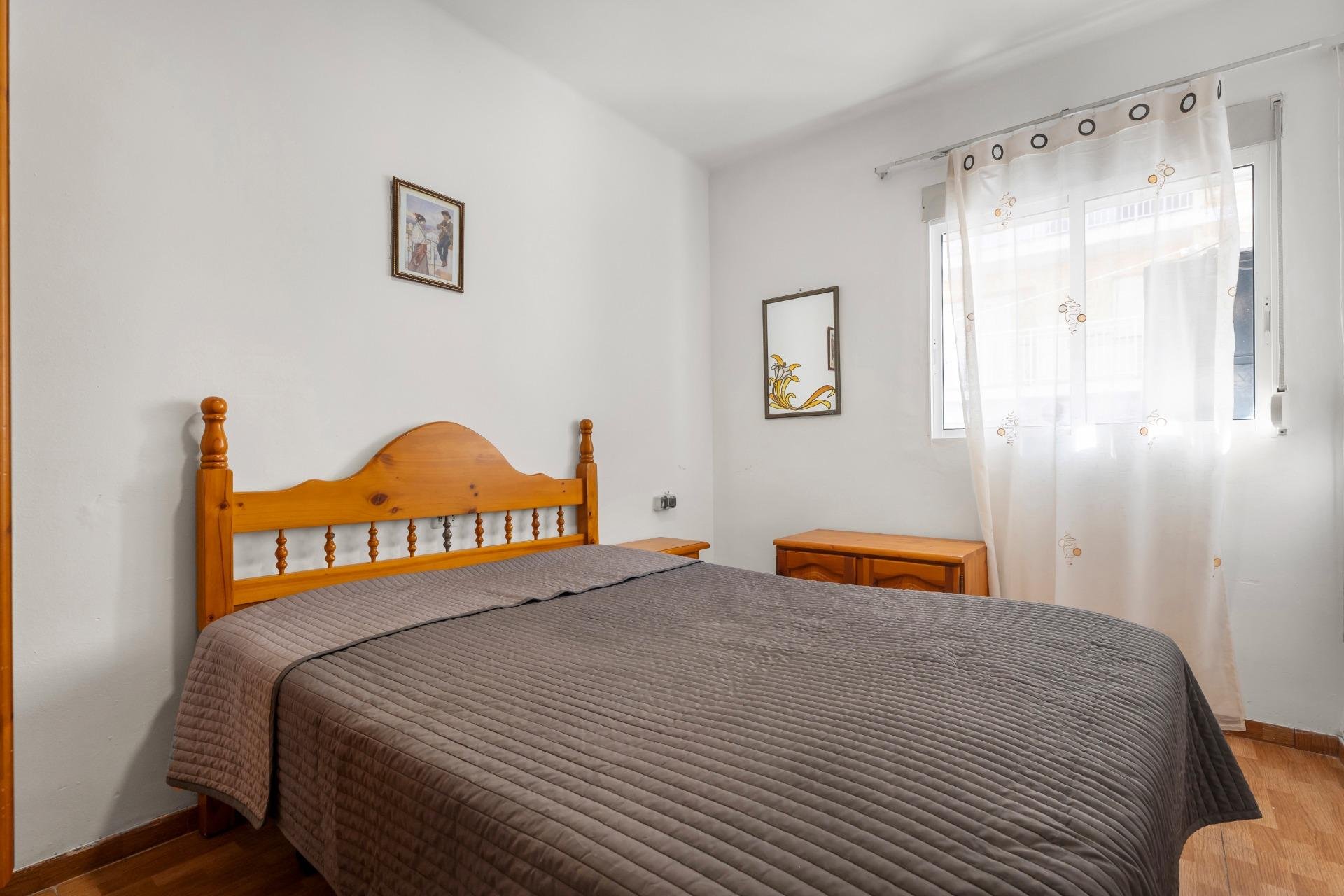 Herverkoop - Appartement / flat - Torrevieja - Estacion de autobuses