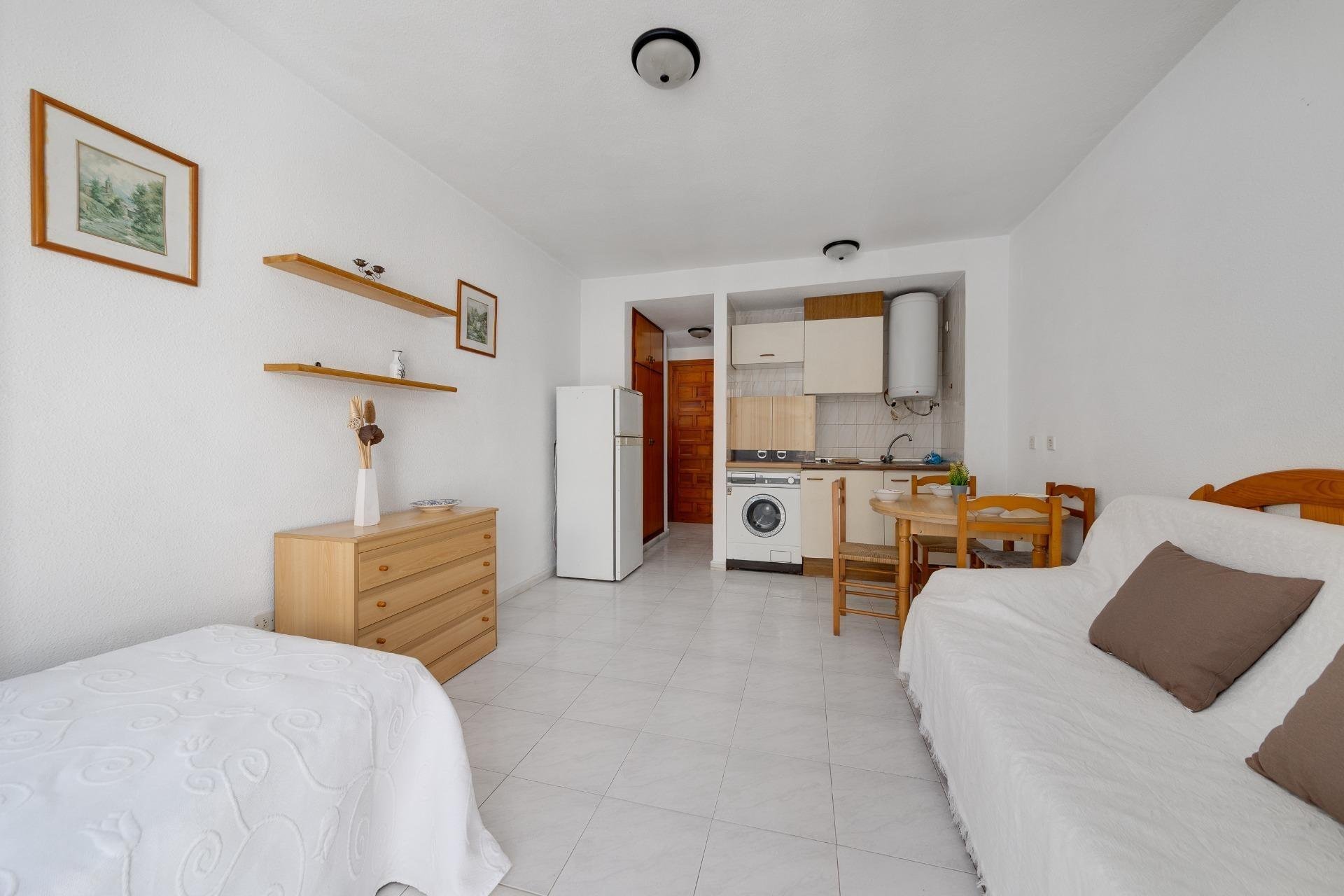 Herverkoop - Appartement / flat - Torrevieja - Estacion de autobuses