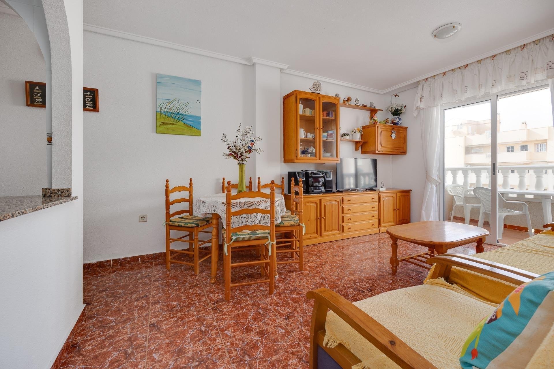 Herverkoop - Appartement / flat - Torrevieja - Estacion de autobuses