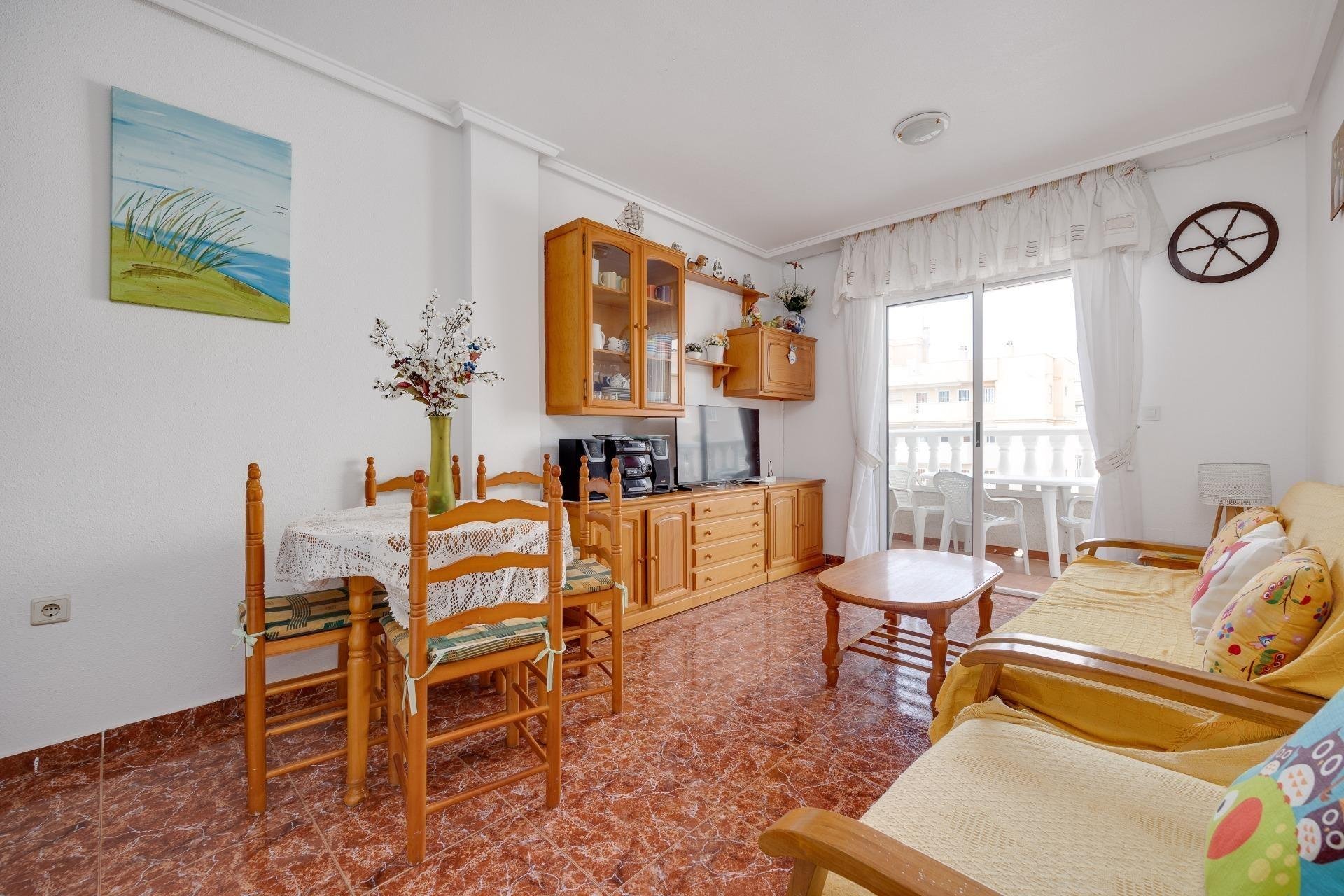 Herverkoop - Appartement / flat - Torrevieja - Estacion de autobuses