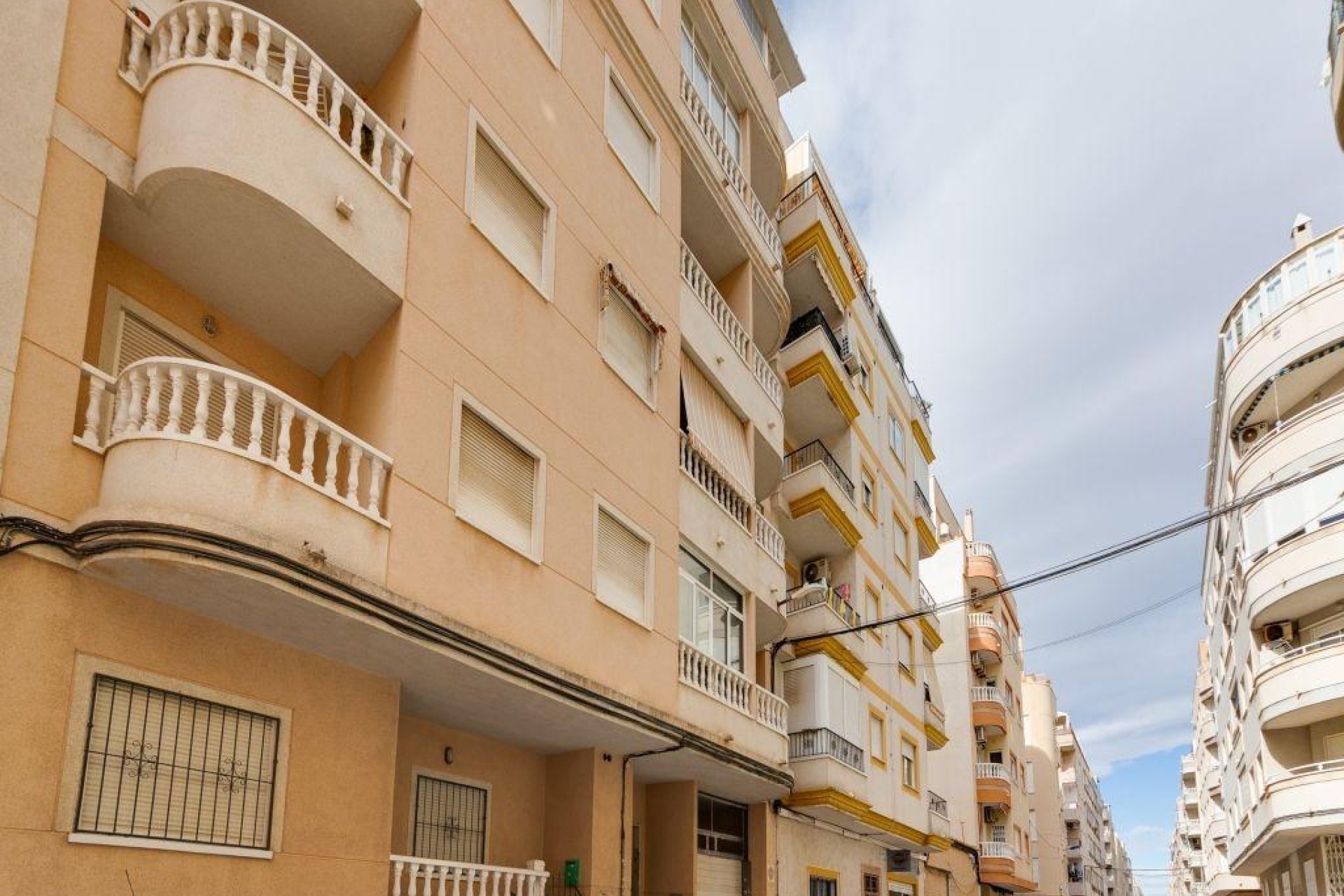 Herverkoop - Appartement / flat - Torrevieja - Estacion de autobuses