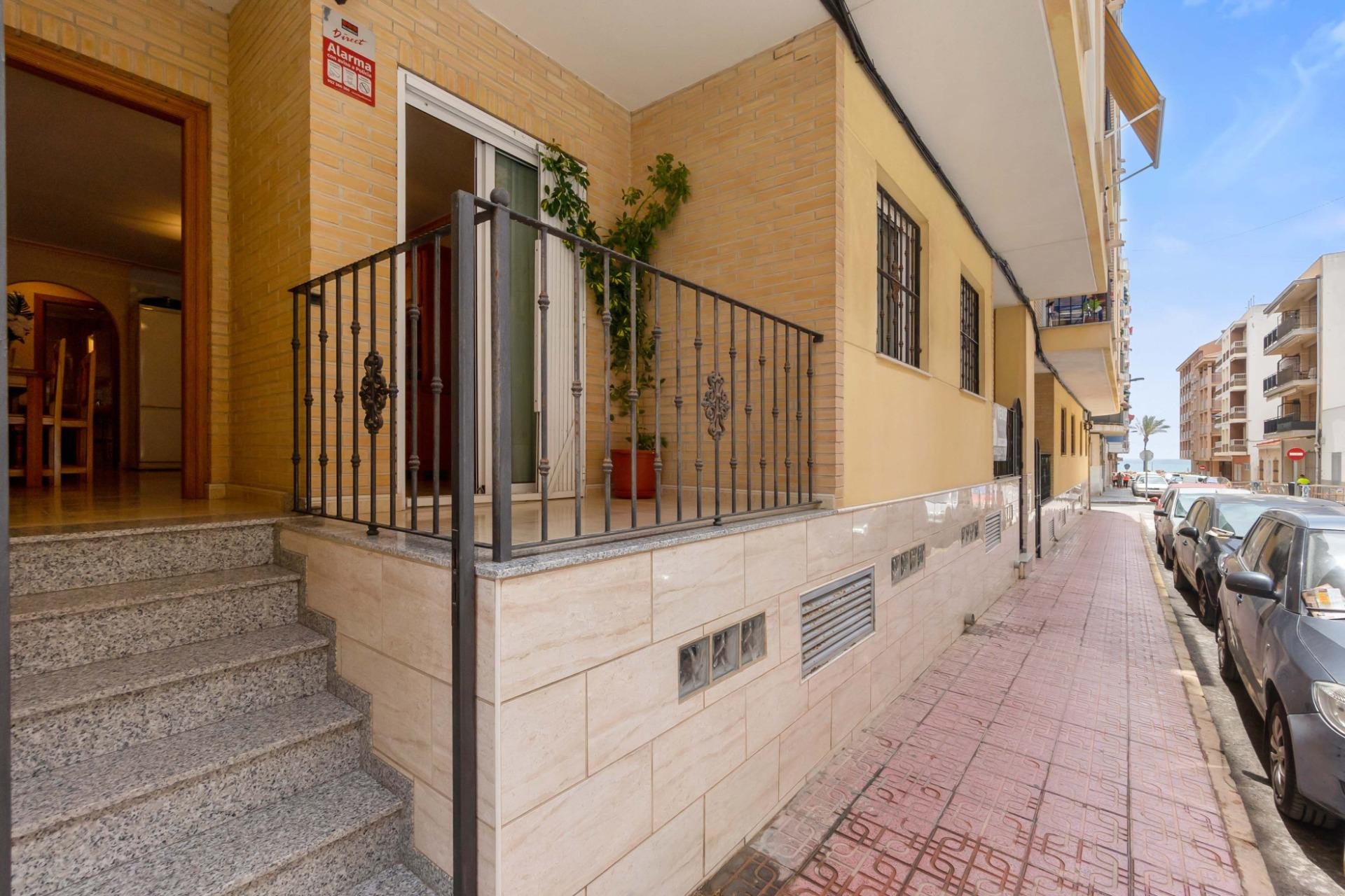 Herverkoop - Appartement / flat - Torrevieja - Estacion de autobuses