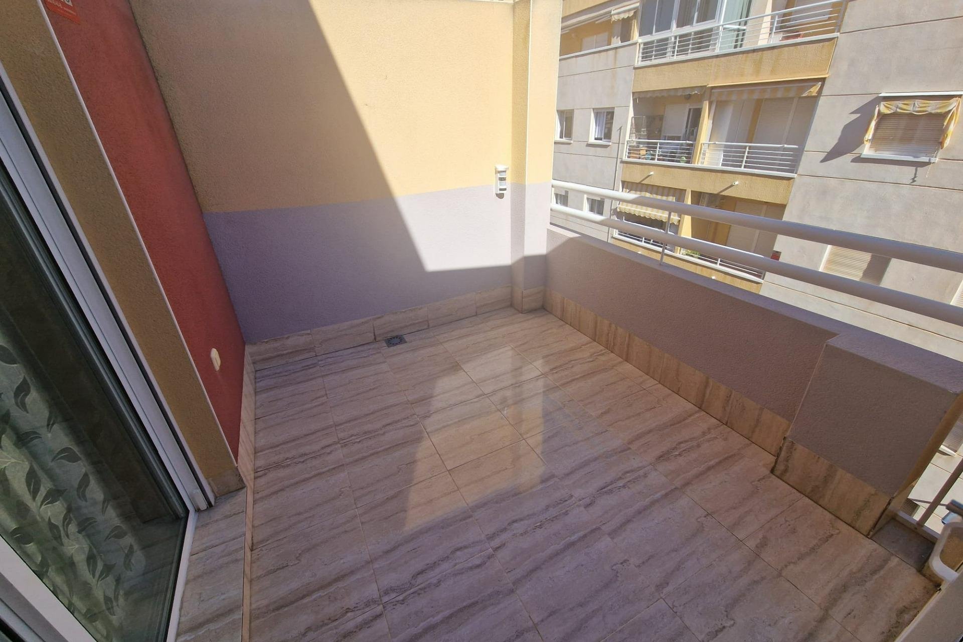 Herverkoop - Appartement / flat - Torrevieja - Habaneras