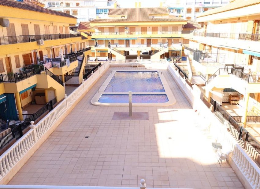 Herverkoop - Appartement / flat - Torrevieja - La Mata