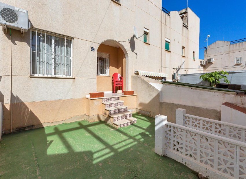 Herverkoop - Appartement / flat - Torrevieja - Lago jardin