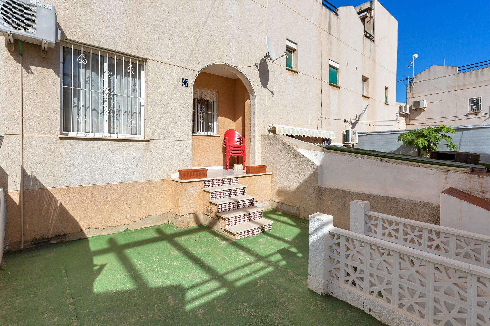 Herverkoop - Appartement / flat - Torrevieja - Lago jardin