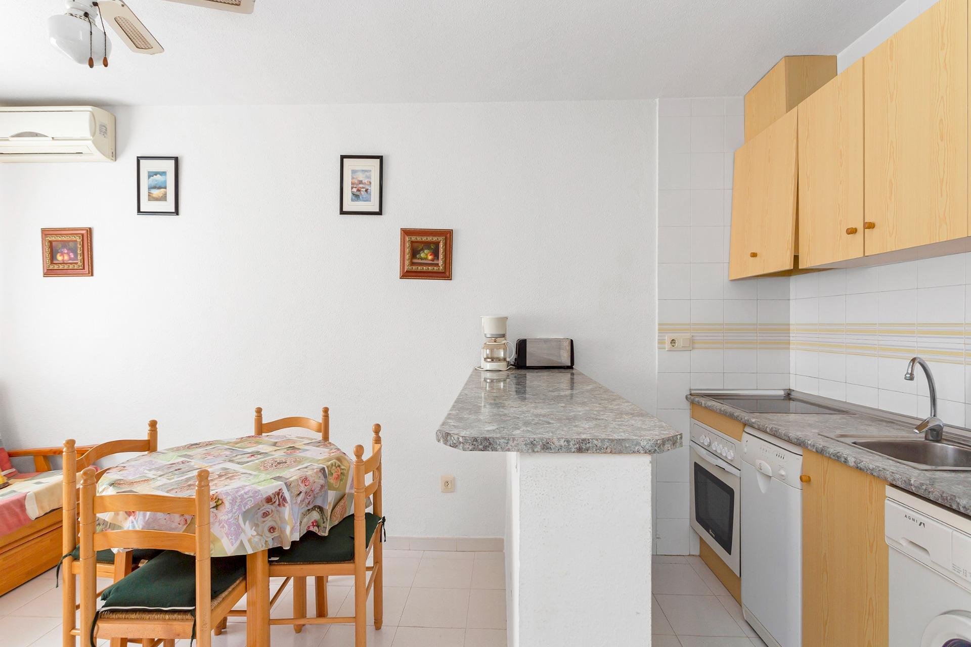 Herverkoop - Appartement / flat - Torrevieja - Lago jardin