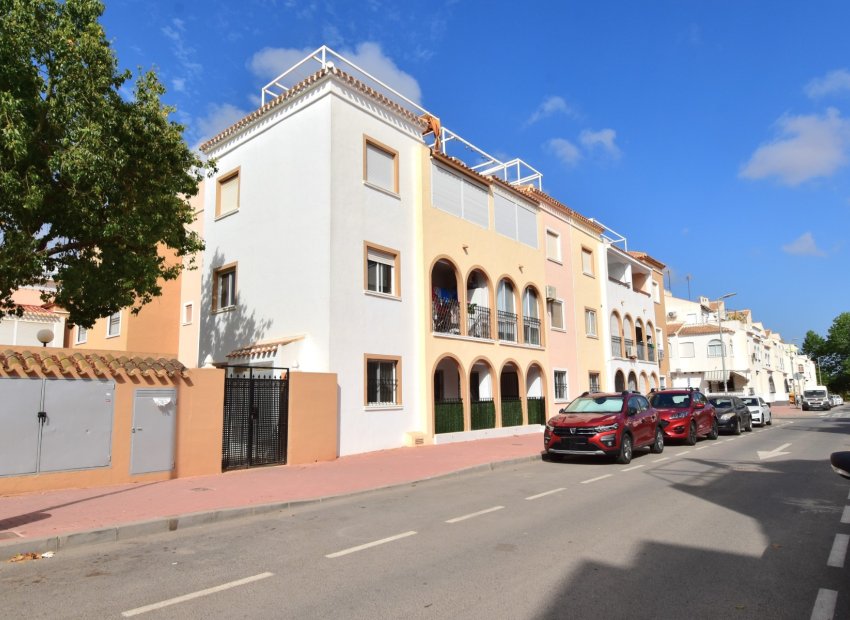 Herverkoop - Appartement / flat - Torrevieja - Mar Azul