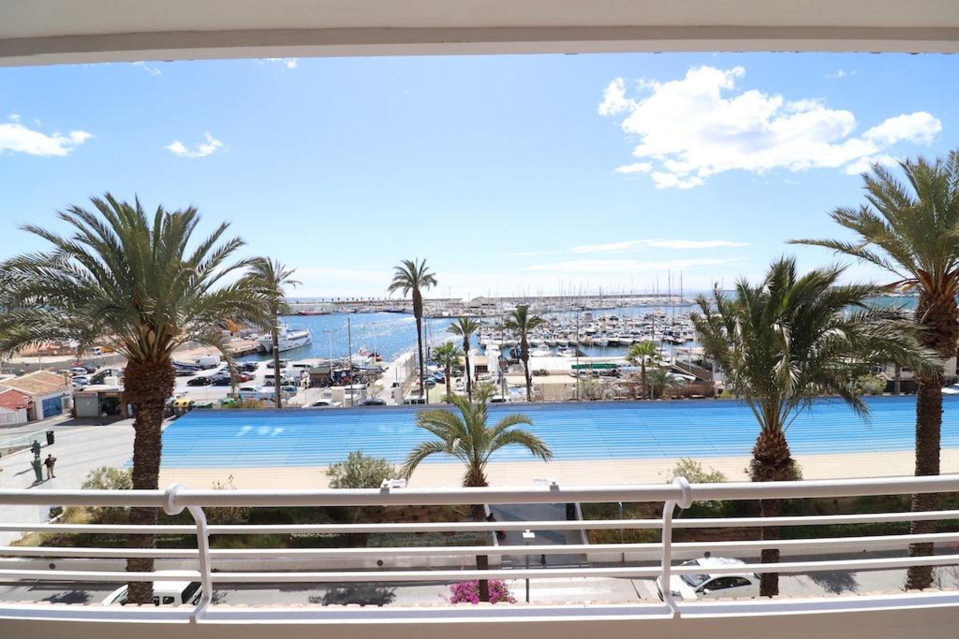 Herverkoop - Appartement / flat - Torrevieja - Paseo maritimo