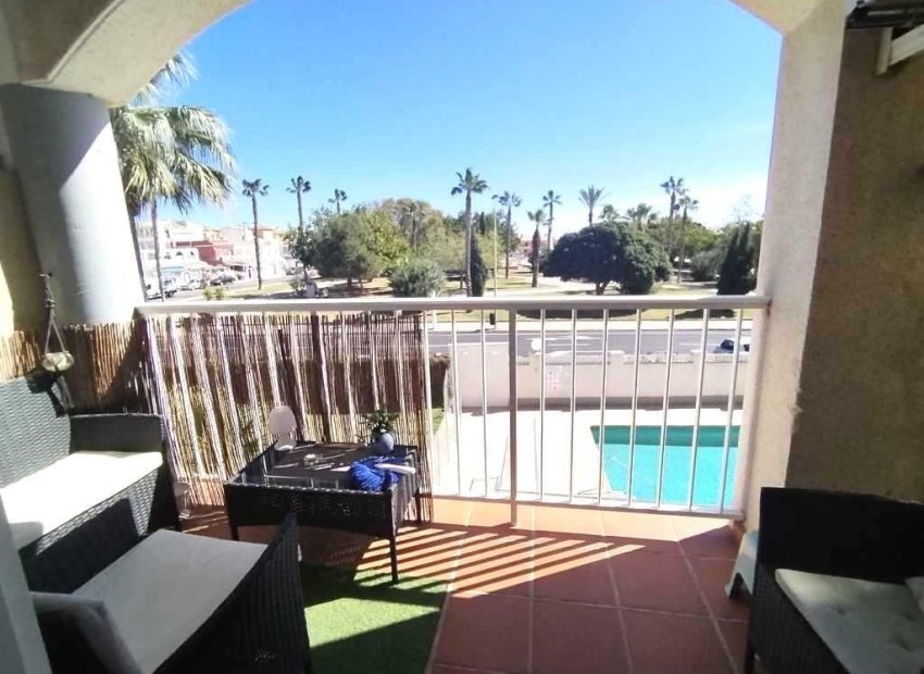 Herverkoop - Appartement / flat - Torrevieja - Playa de los Locos