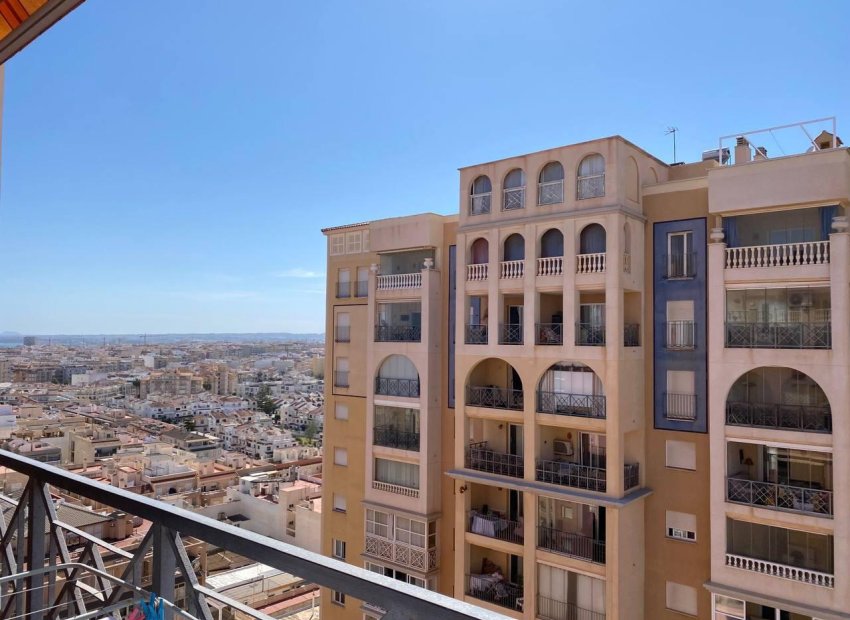 Herverkoop - Appartement / flat - Torrevieja - Playa de los Locos