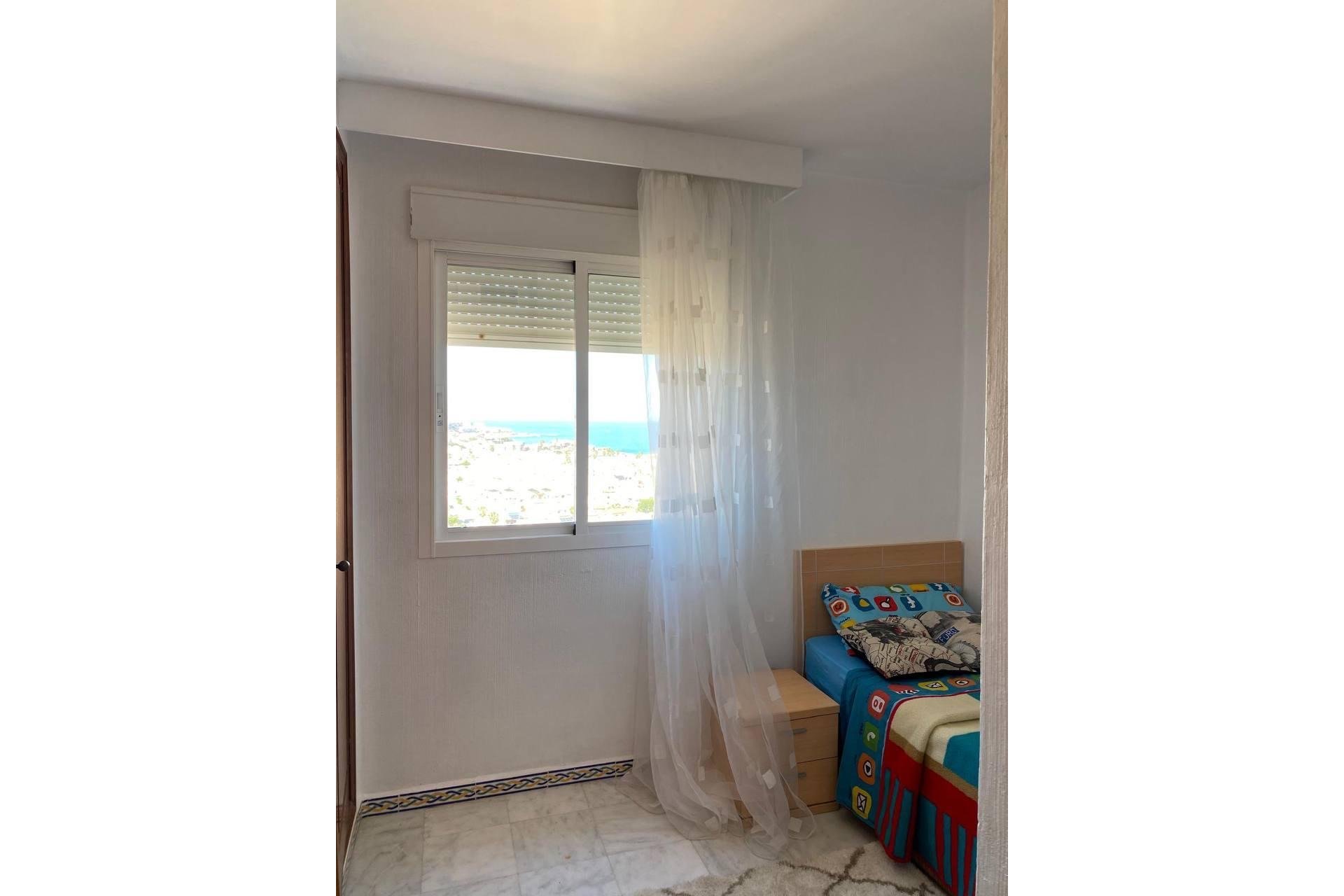 Herverkoop - Appartement / flat - Torrevieja - Playa de los Locos