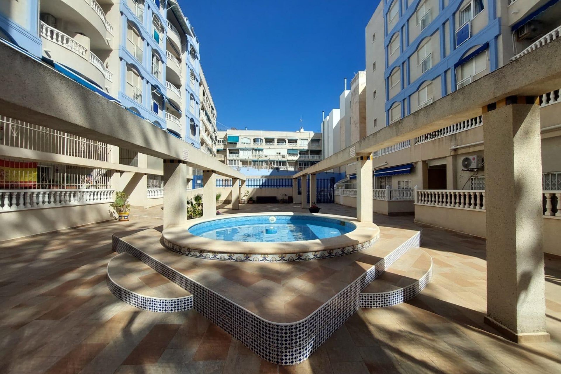 Herverkoop - Appartement / flat - Torrevieja - Playa de los Locos