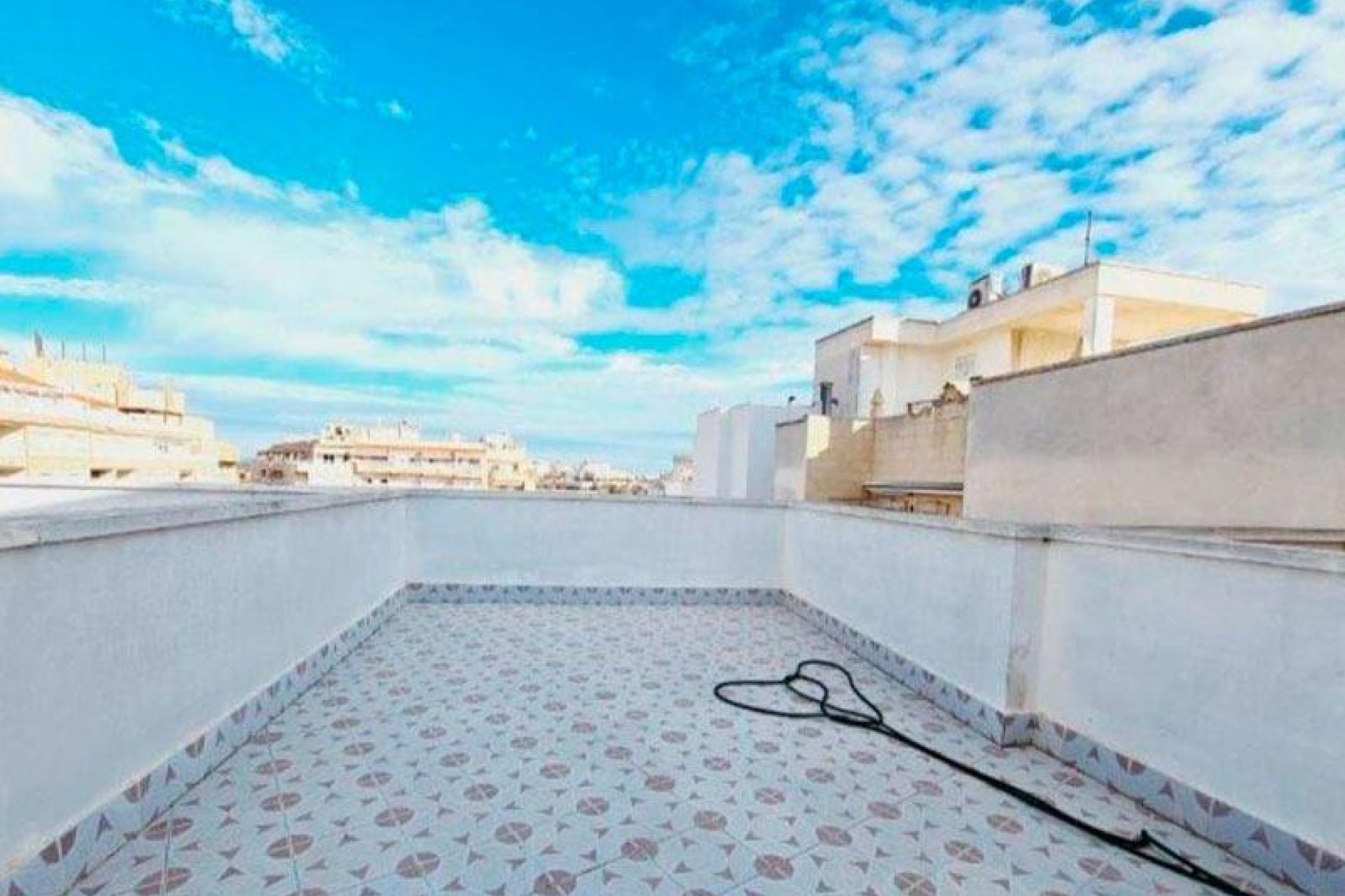 Herverkoop - Appartement / flat - Torrevieja - Playa de los Locos