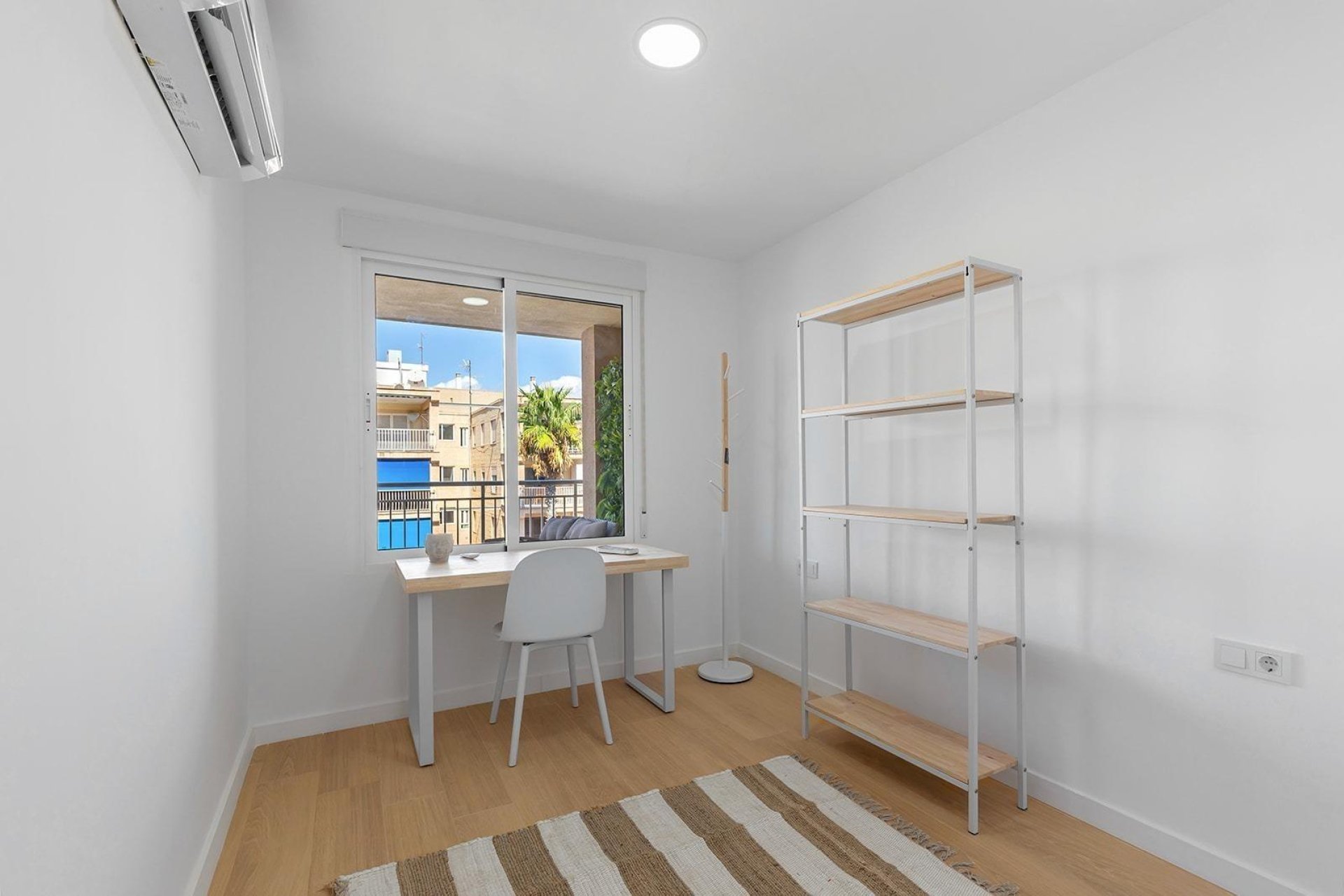 Herverkoop - Appartement / flat - Torrevieja - Playa de los Naufragos