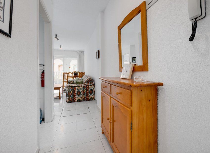 Herverkoop - Appartement / flat - Torrevieja - Playa de los Naufragos