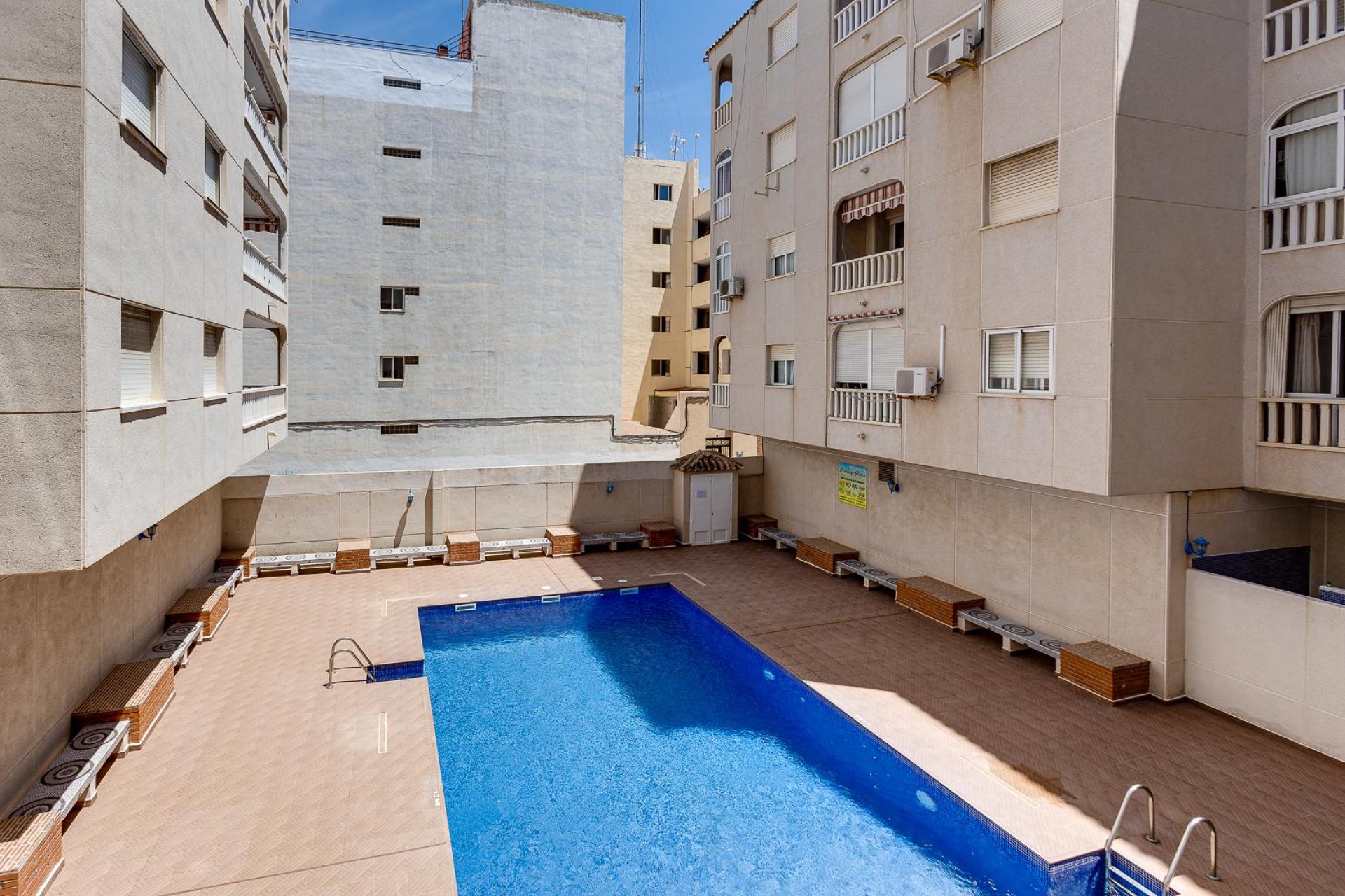 Herverkoop - Appartement / flat - Torrevieja - Playa de los Naufragos