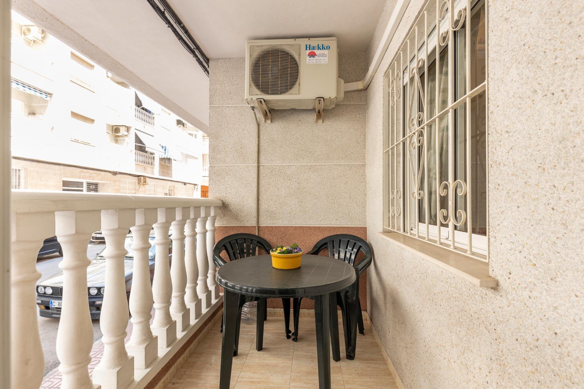 Herverkoop - Appartement / flat - Torrevieja - Playa del Cura