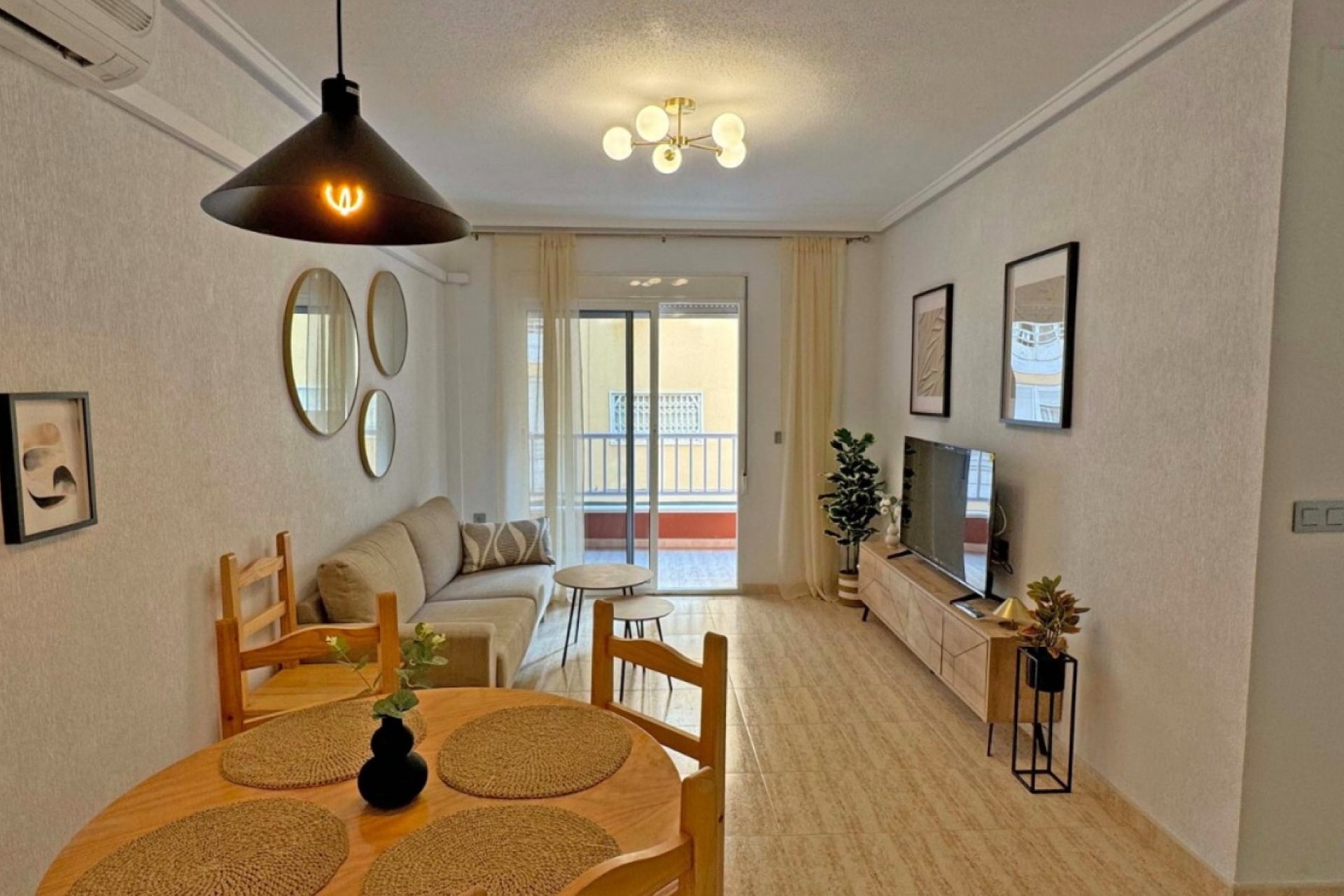 Herverkoop - Appartement / flat - Torrevieja - Playa del Cura