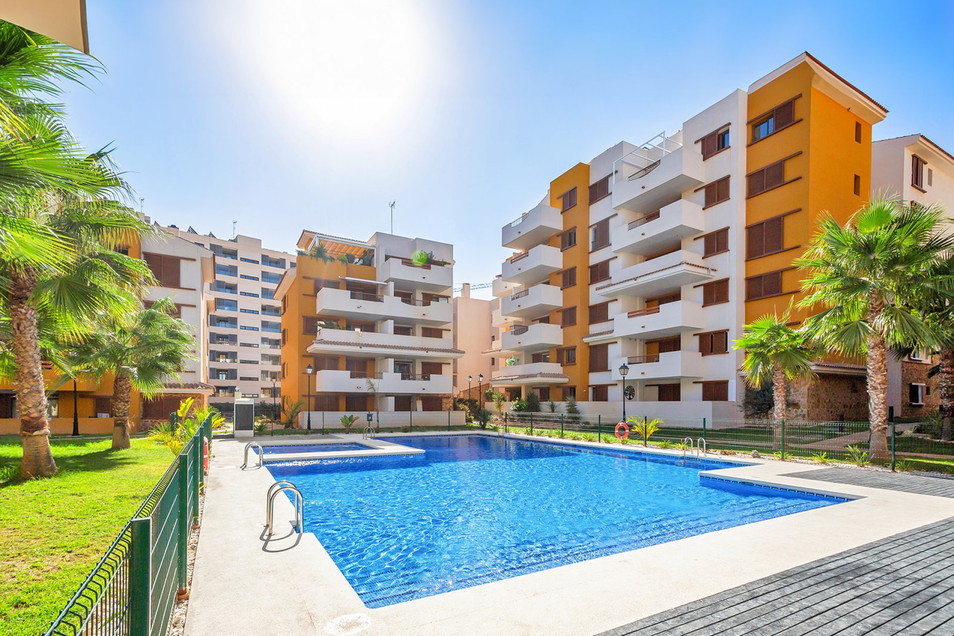 Herverkoop - Appartement / flat - Torrevieja - Punta Prima