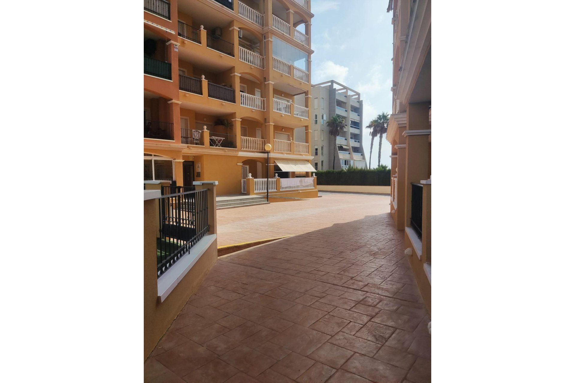 Herverkoop - Appartement / flat - Torrevieja - Torreblanca