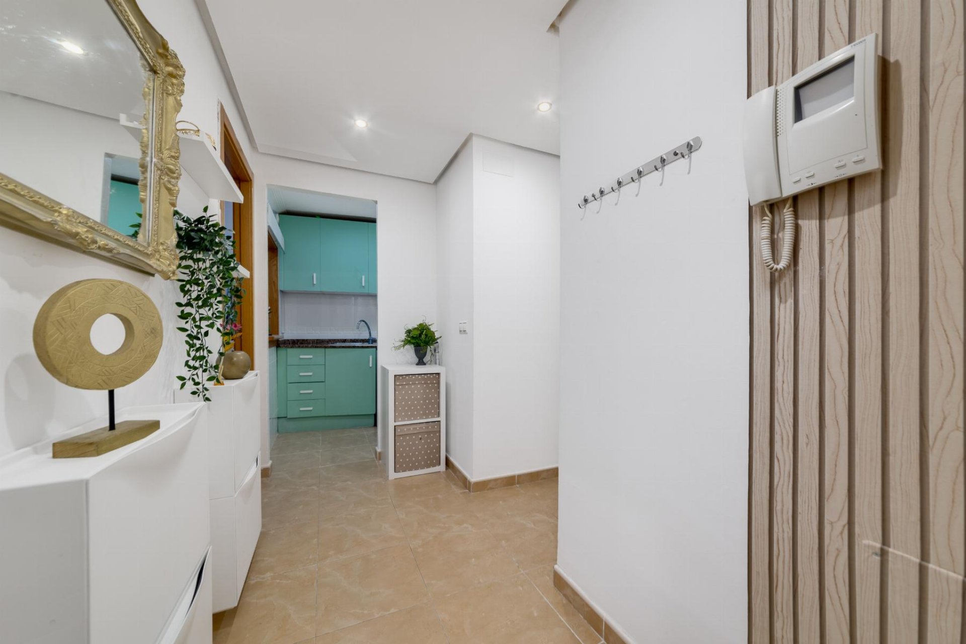 Herverkoop - Appartement / flat - Torrevieja - Villa Madrid