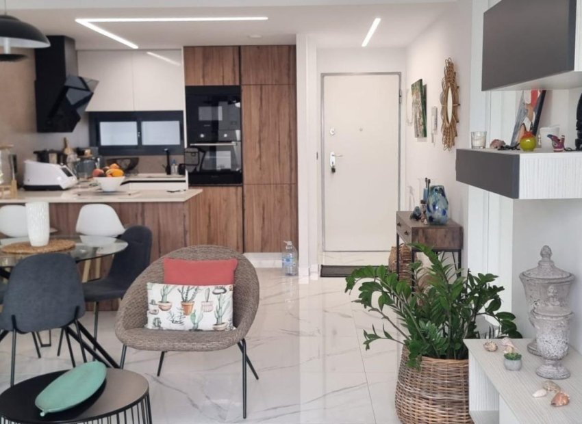 Herverkoop - Appartement - Guardamar del Segura - El Raso