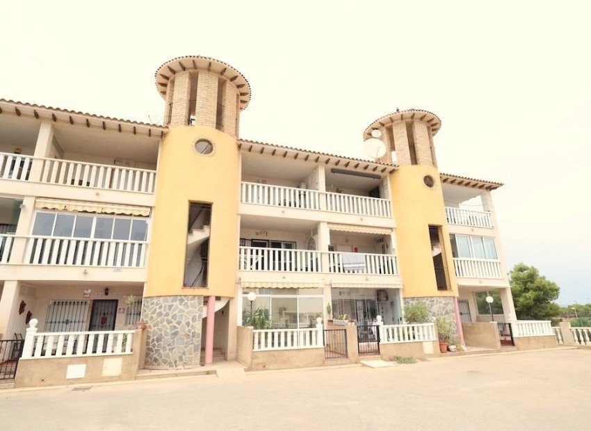 Herverkoop - Appartement - Orihuela Costa - La Zenia