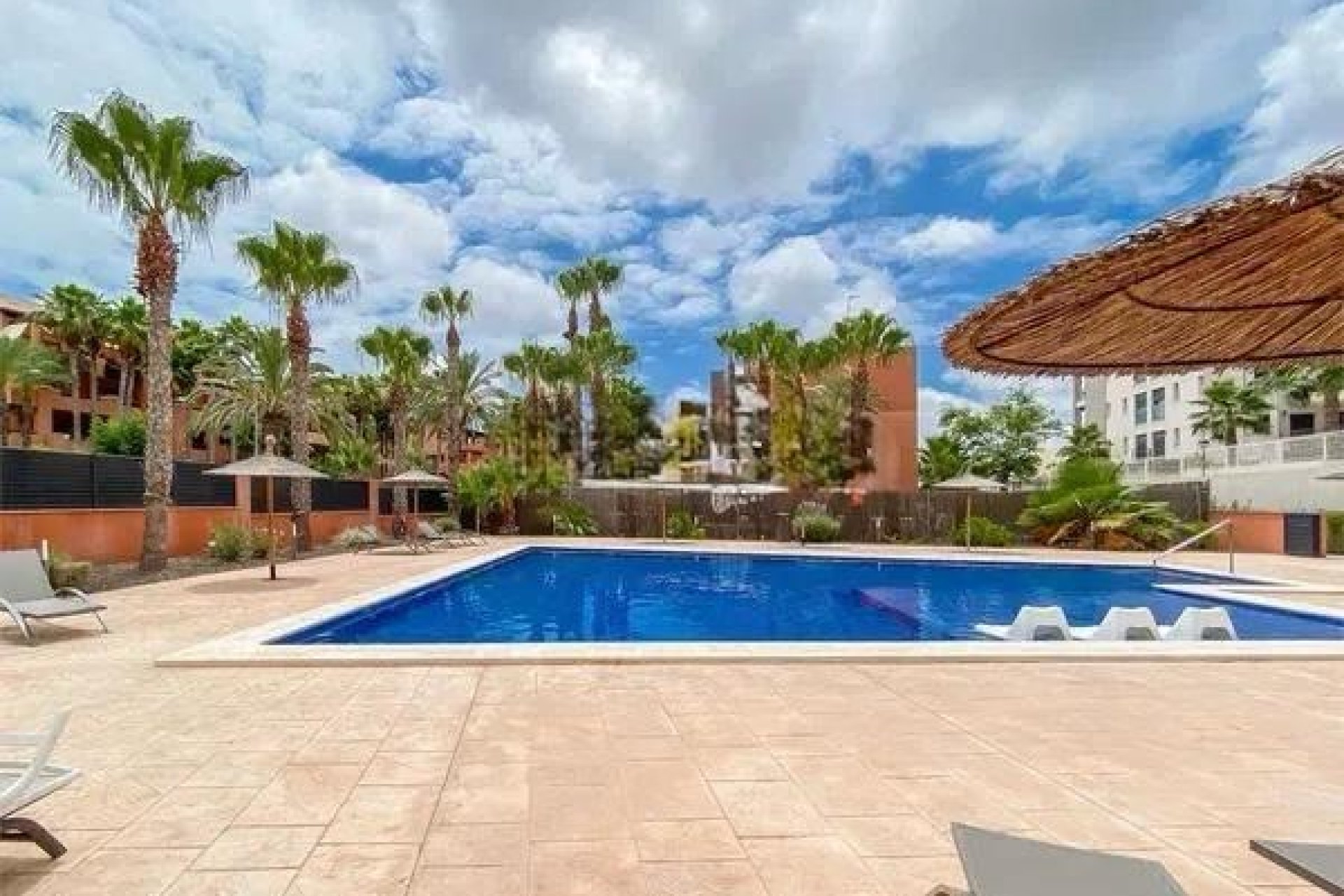 Herverkoop - Appartement - Orihuela Costa - Las Filipinas
