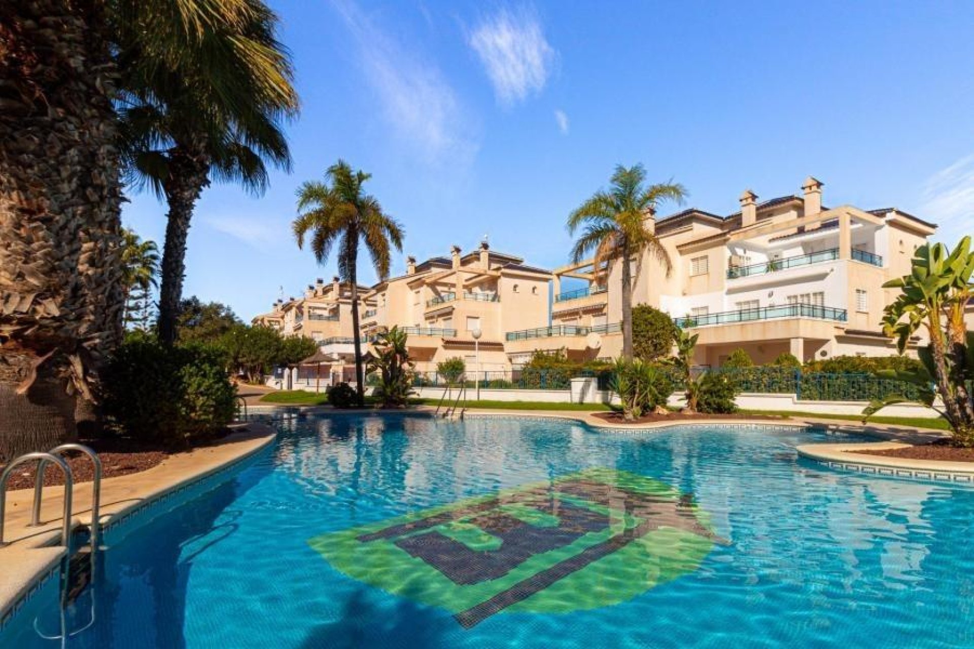 Herverkoop - Appartement - Pilar de la Horadada - Pueblo Latino