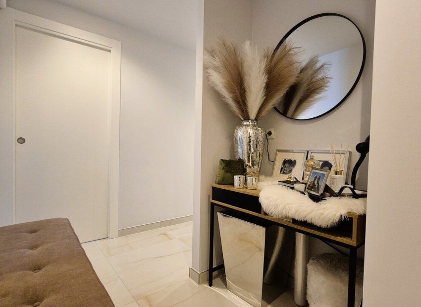 Herverkoop - Appartement - Playa Flamenca