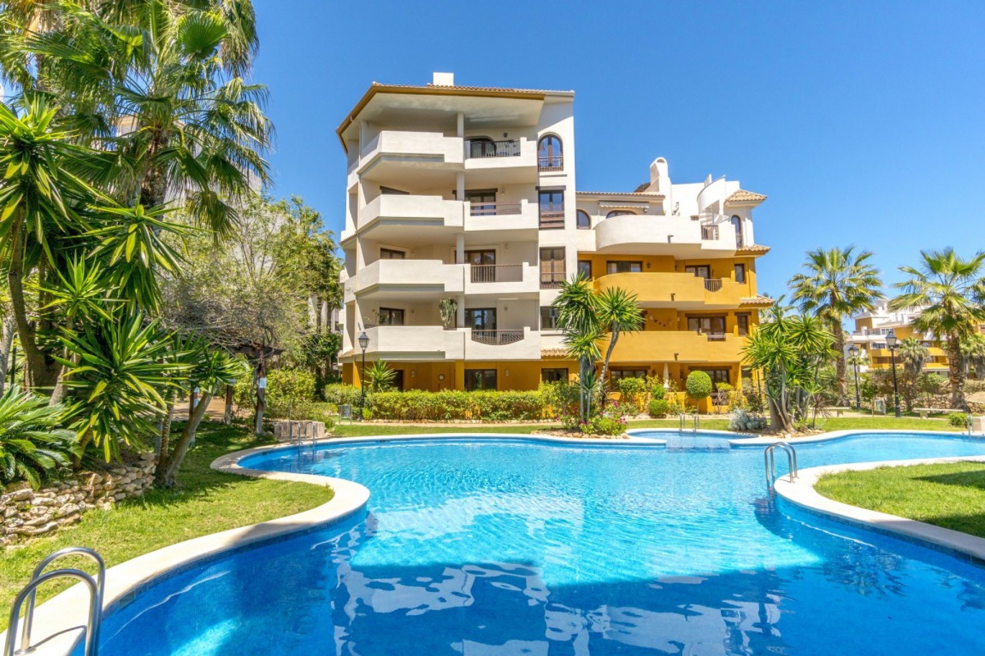 Herverkoop - Appartement - Punta Prima