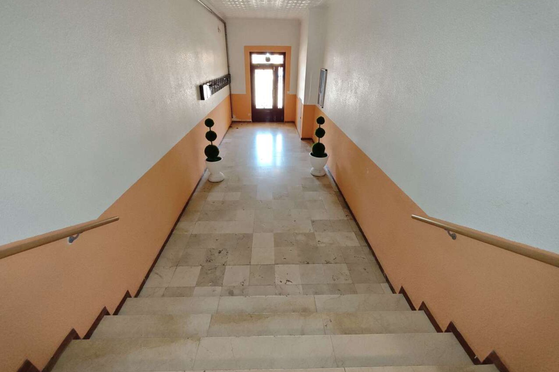 Herverkoop - Appartement - Salinas