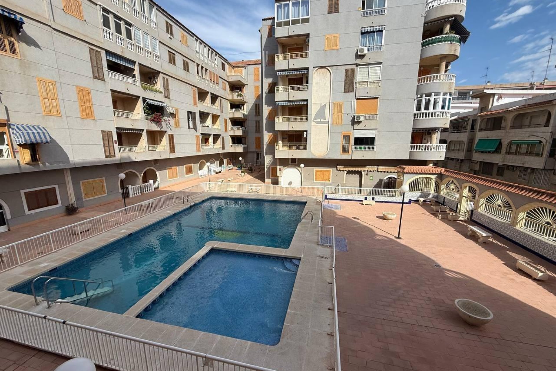 Herverkoop - Appartement - Torrevieja - Acequion