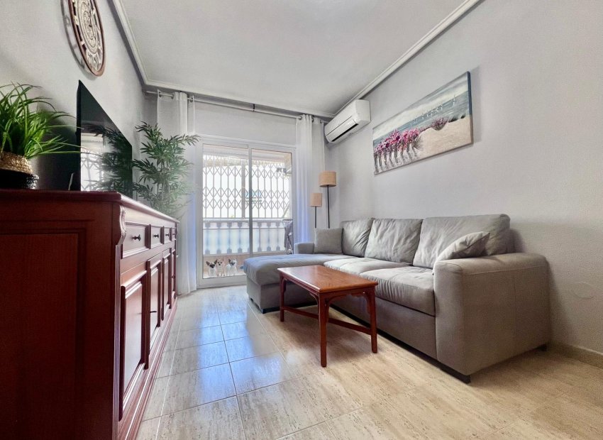 Herverkoop - Appartement - Torrevieja - Acequion