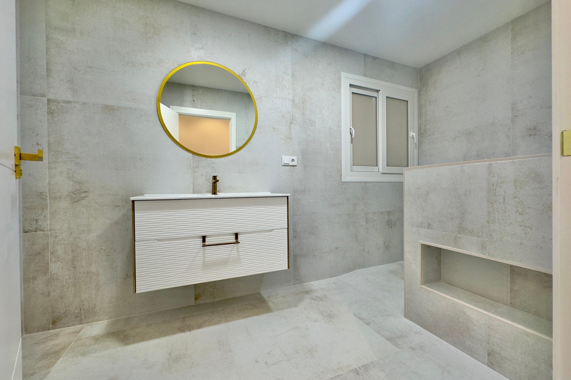 Herverkoop - Appartement - Torrevieja - Acequion