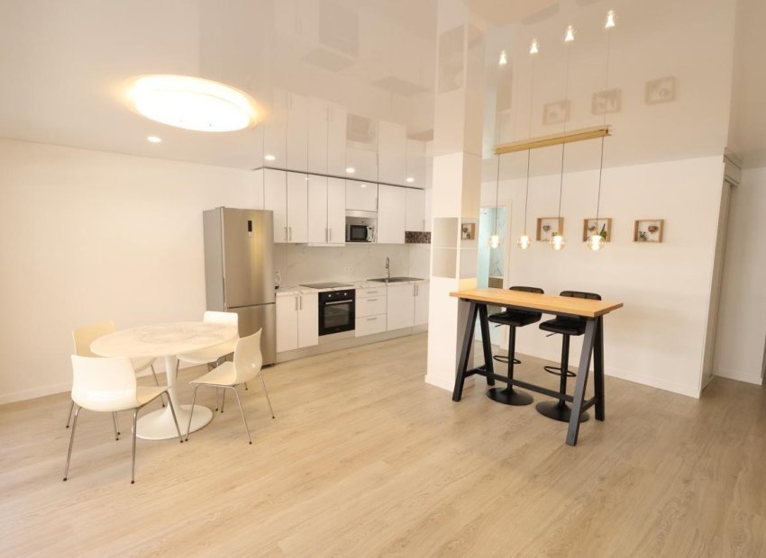 Herverkoop - Appartement - Torrevieja - Acequion