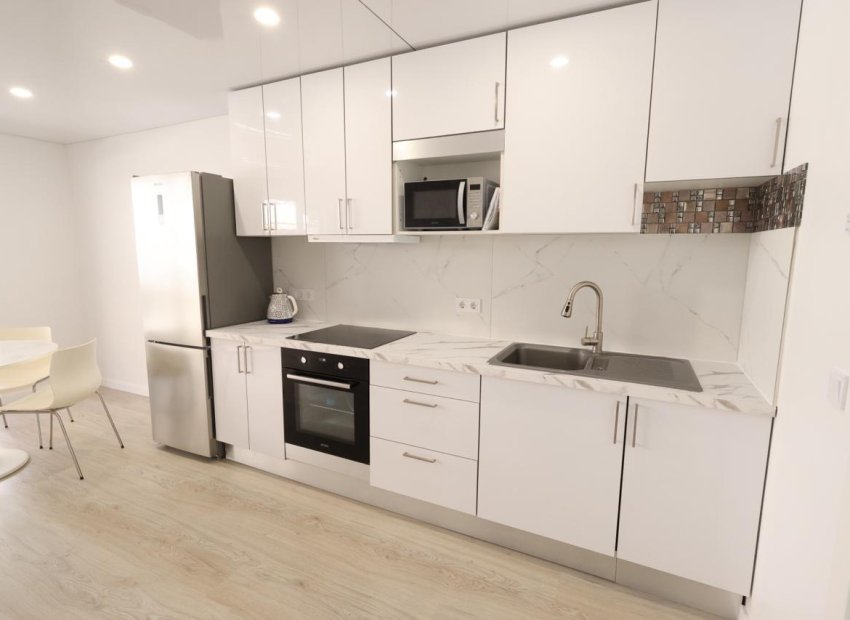 Herverkoop - Appartement - Torrevieja - Acequion