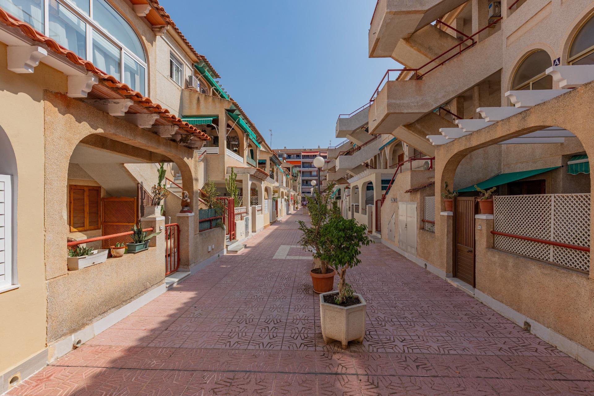 Herverkoop - Appartement - Torrevieja - Acequion