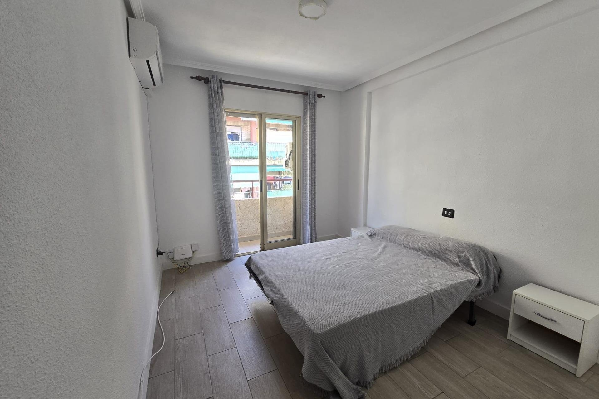 Herverkoop - Appartement - Torrevieja - Acequion