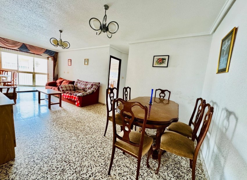 Herverkoop - Appartement - Torrevieja - Acequion