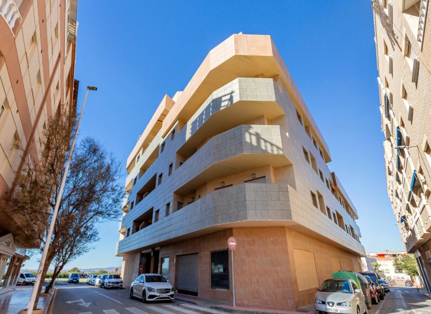Herverkoop - Appartement - Torrevieja - La Mata pueblo