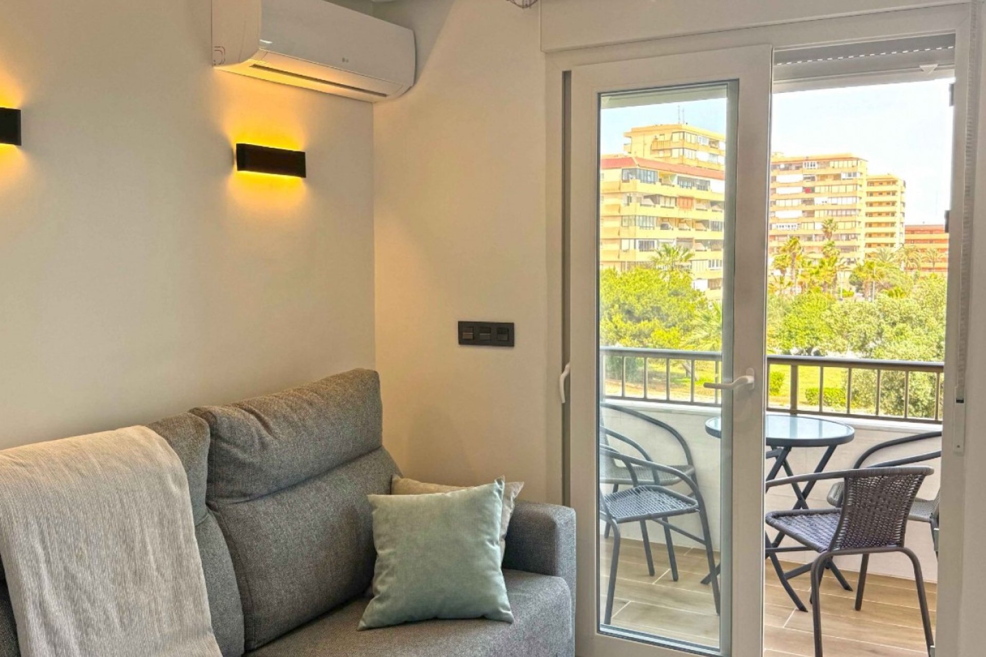 Herverkoop - Appartement - Torrevieja - La Mata